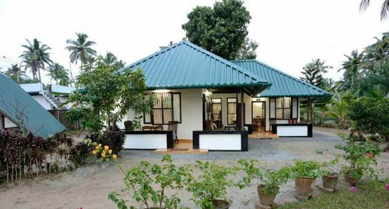 Kadaloram Beach Resort Kochi 外观 照片